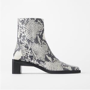 ZARA Snake Print Squared Toe Leather Ankle Boots size 6